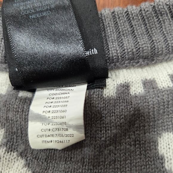 Our Universe Studio Ghibli My Neighbor Totoro Patterned Fair Isle Sweater Size M - Picture 6 of 8